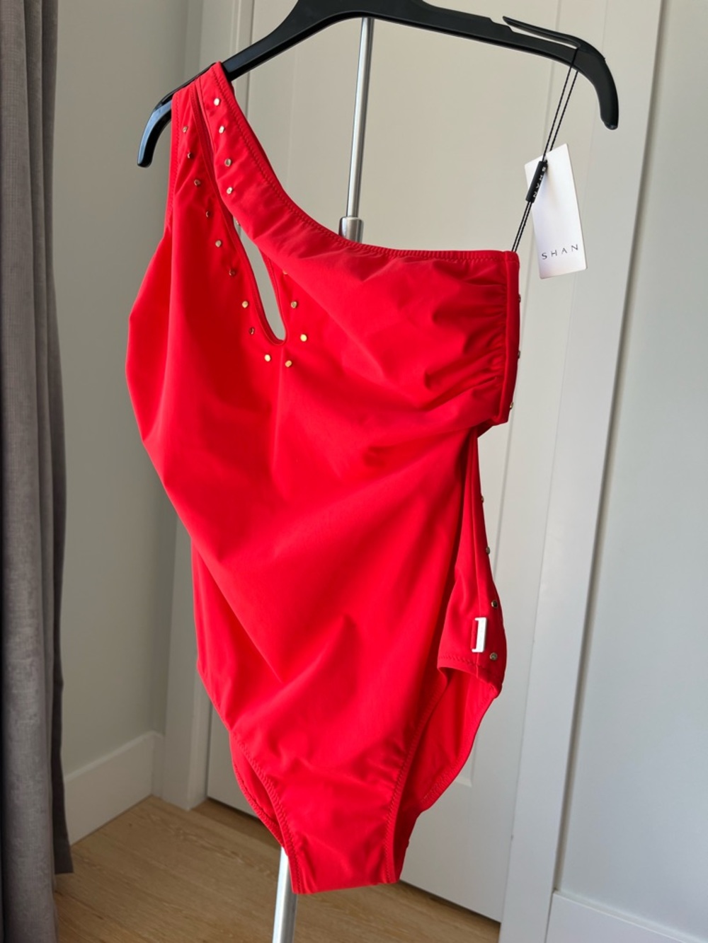 SHAN Red One-Shoulder One-Piece Swimsuit